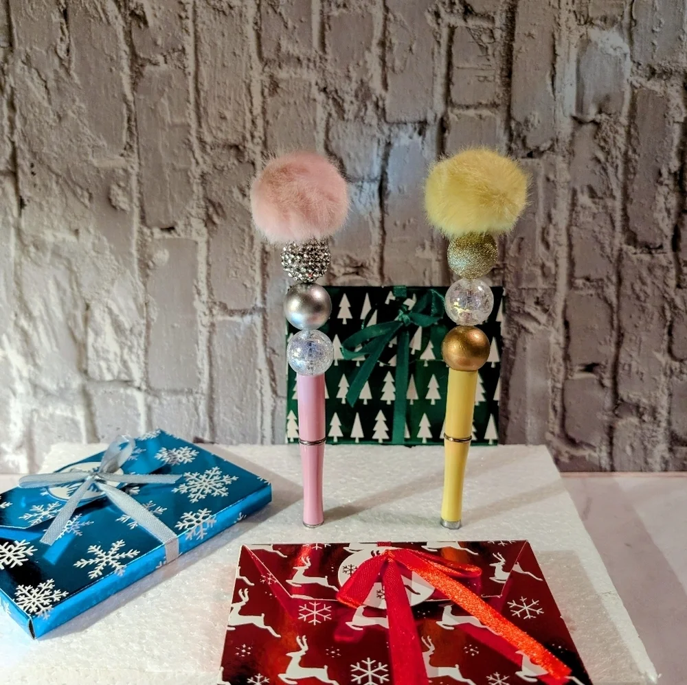 2 Luxury Beaded Colorful Pom Pom Pens - Picture 1 of 2